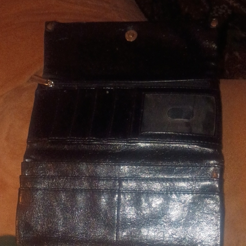 Black Leather Wallet - Picture 2 of 5